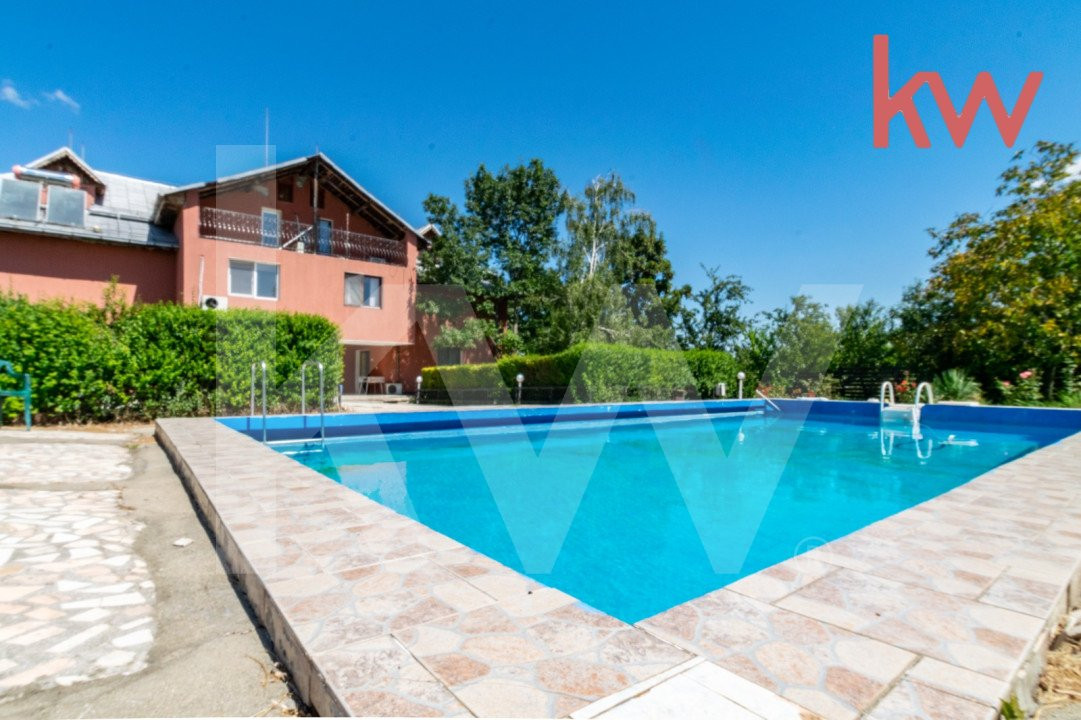 Casa 415 mp utili Leamna- Sarbatoarea, piscina proprie, 2700 mp teren