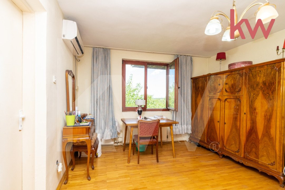 Casa 415 mp utili Leamna- Sarbatoarea, piscina proprie, 2700 mp teren