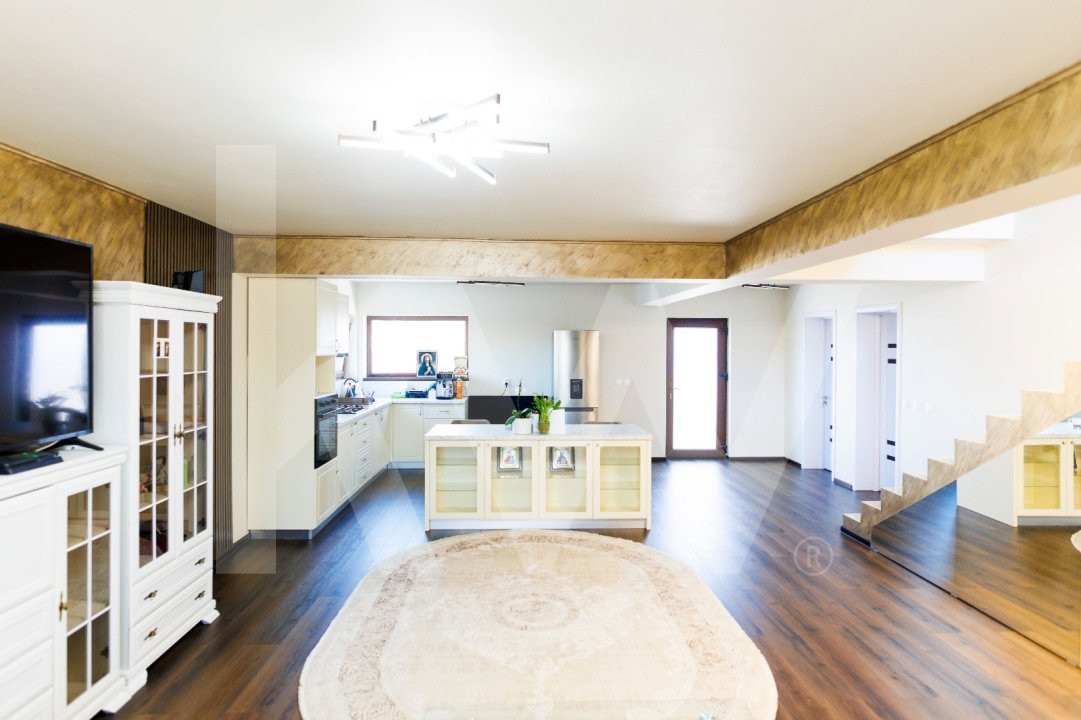 Casa modernă - parțial mobilată - zona Ford  - 4 dormitoare - 174 mp utili