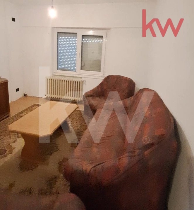 Apartament 4 camere decomandat 1 Mai