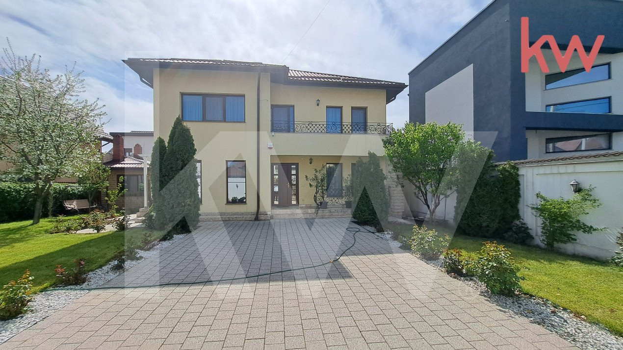 Casa ultramoderna zona Ford
