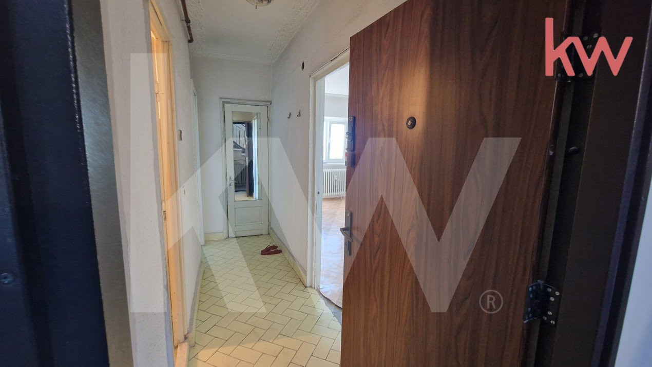 Garsoniera decomandata, ultracentral, str AI Cuza, total 43,5 mp