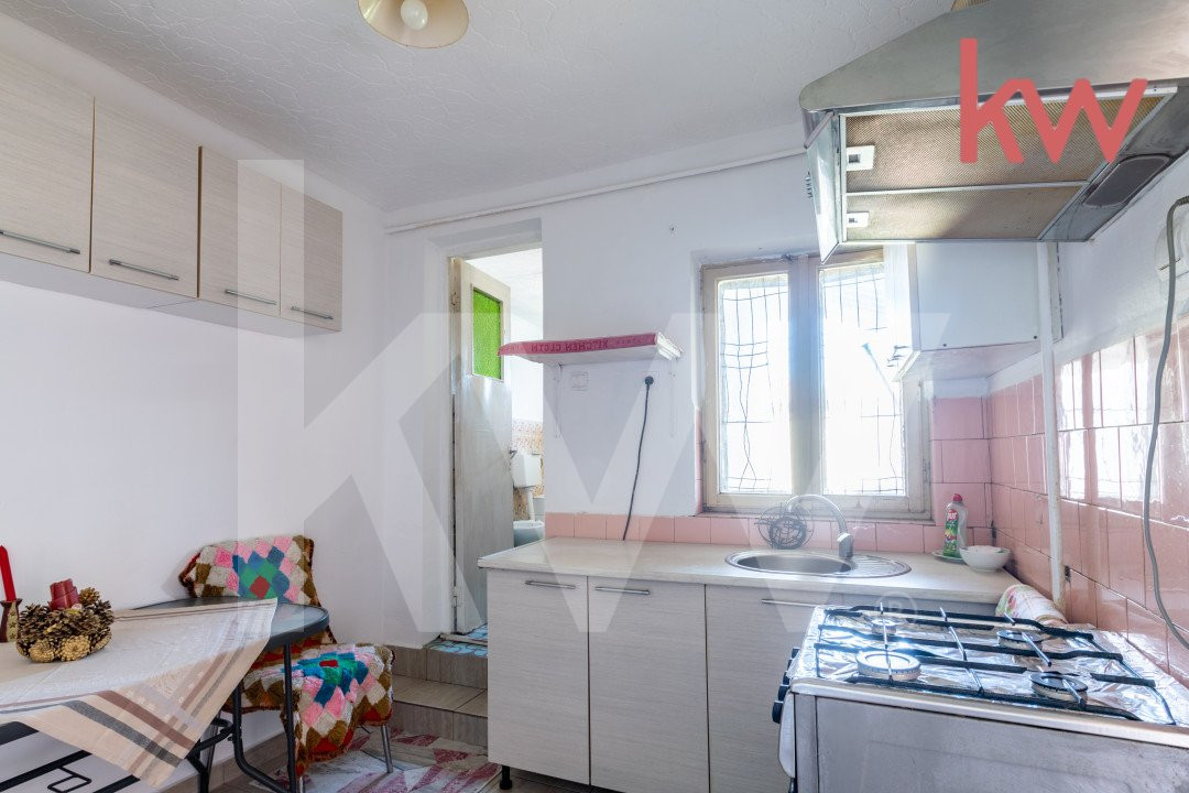 Casa Bariera Valcii la pret excelent cu teren generos , ocazie !