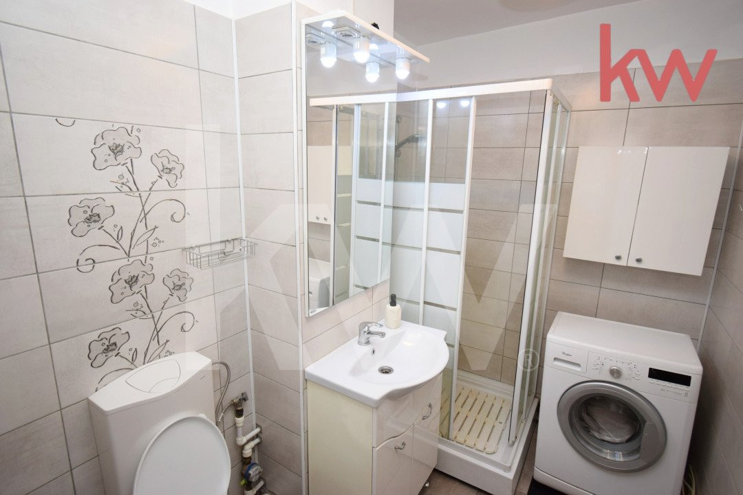 Apartament 2 camere decomandat, centrala termica, renovat si mobilat partial 