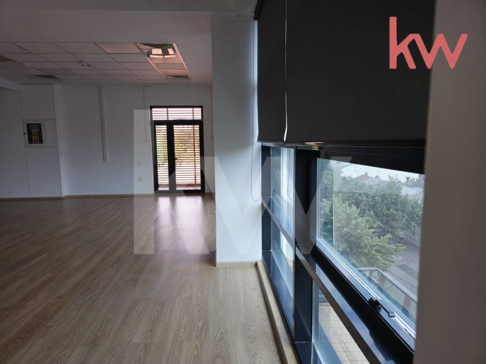 Spatiu birouri, cabinet medical, grădinița, call center