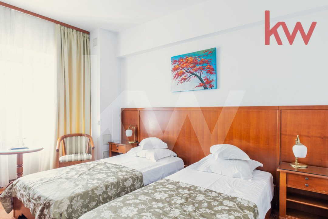 Hotel de 4 stele, restaurant, sala de evenimente - oportunitate de investitii!