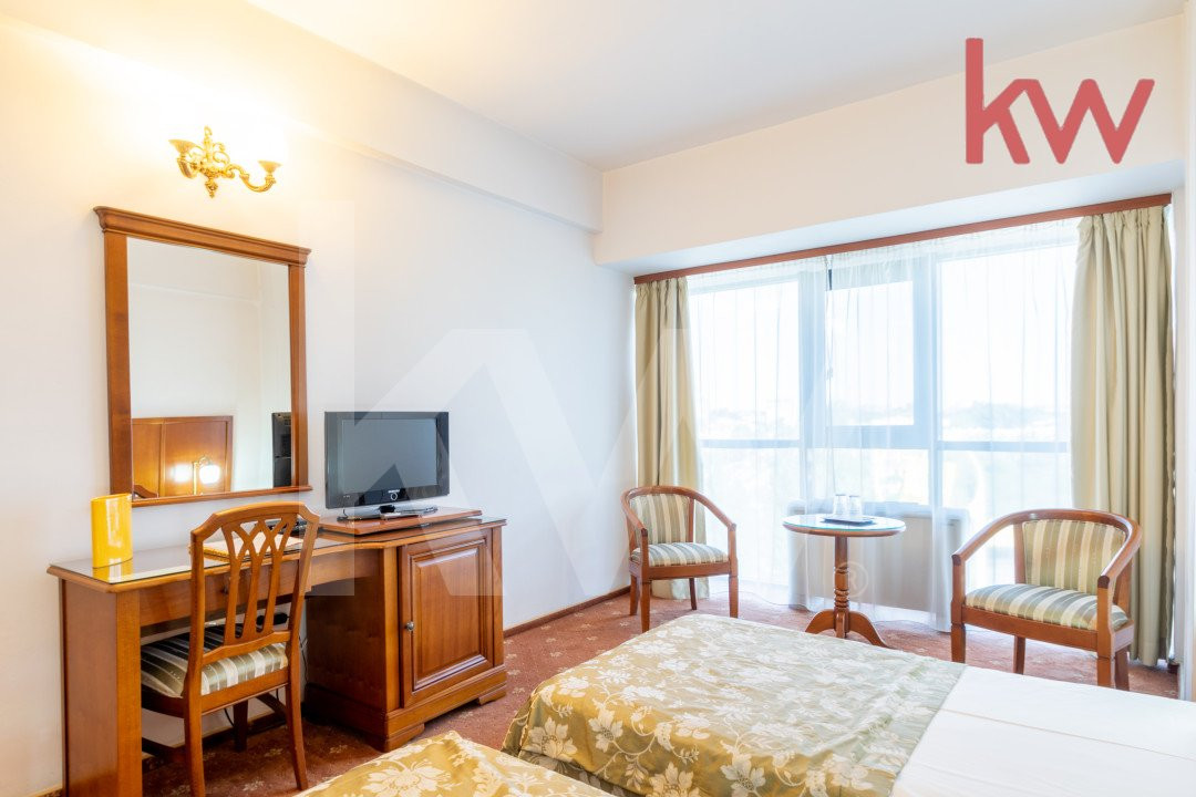 Hotel de 4 stele, restaurant, sala de evenimente - oportunitate de investitii!