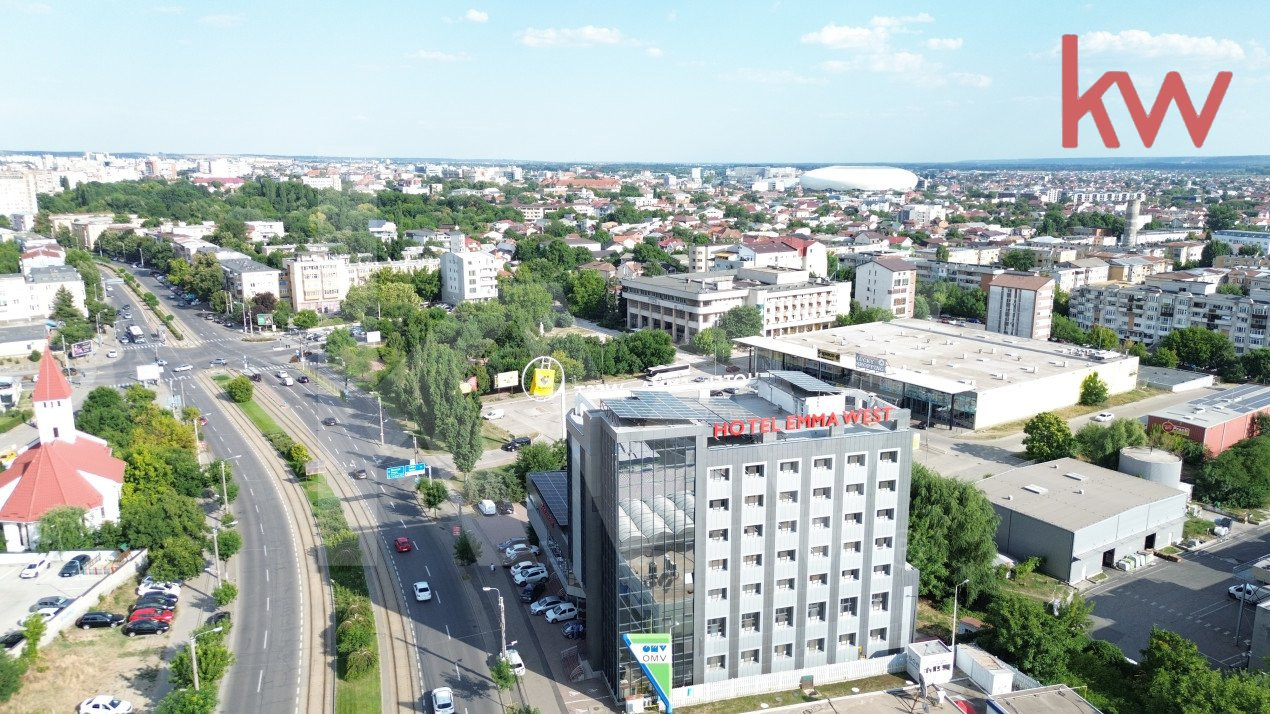 Hotel de 4 stele, restaurant, sala de evenimente - oportunitate de investitii!