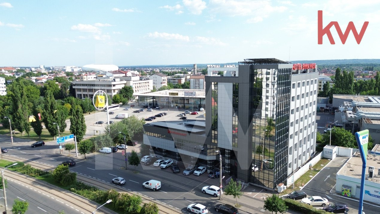 Hotel de 4 stele, restaurant, sala de evenimente - oportunitate de investitii!