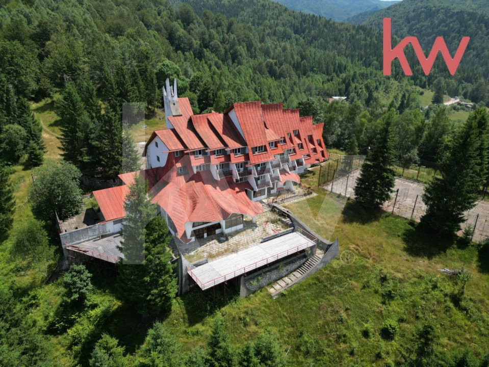 Motel Valea de Pesti, inconjurat de padure, langa lac