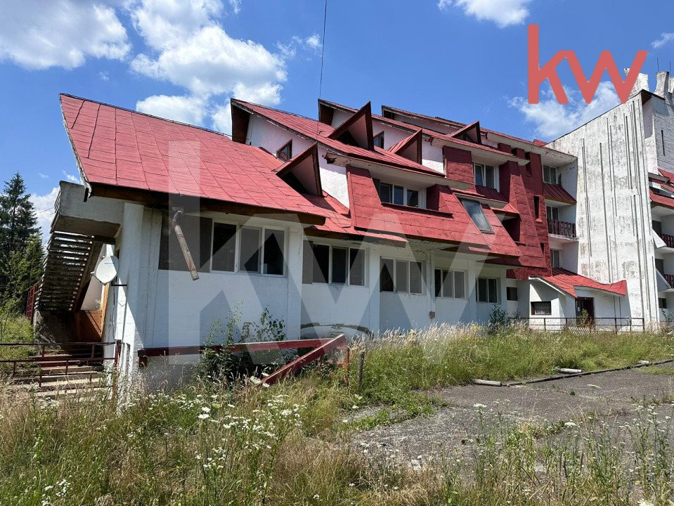 Motel Valea de Pesti, inconjurat de padure, langa lac