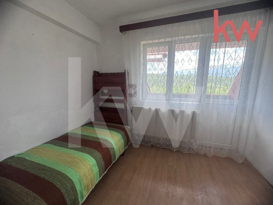 Motel Valea de Pesti, inconjurat de padure, langa lac