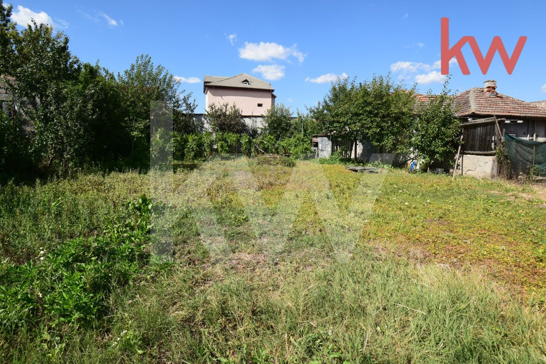 Casa parter si teren situata semicentral, str Raului, teren 1000 mp