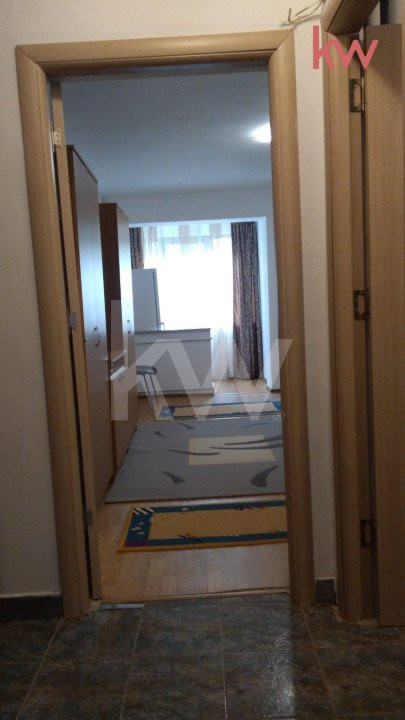 Garsonieră de închiriat 