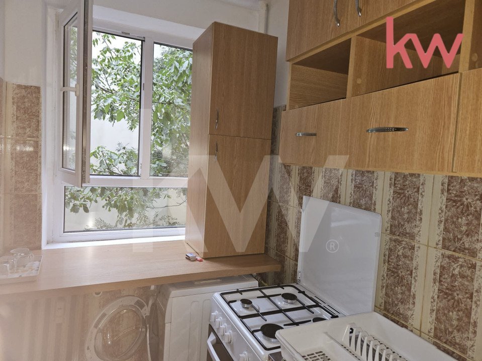 Garsonieră de închiriat 