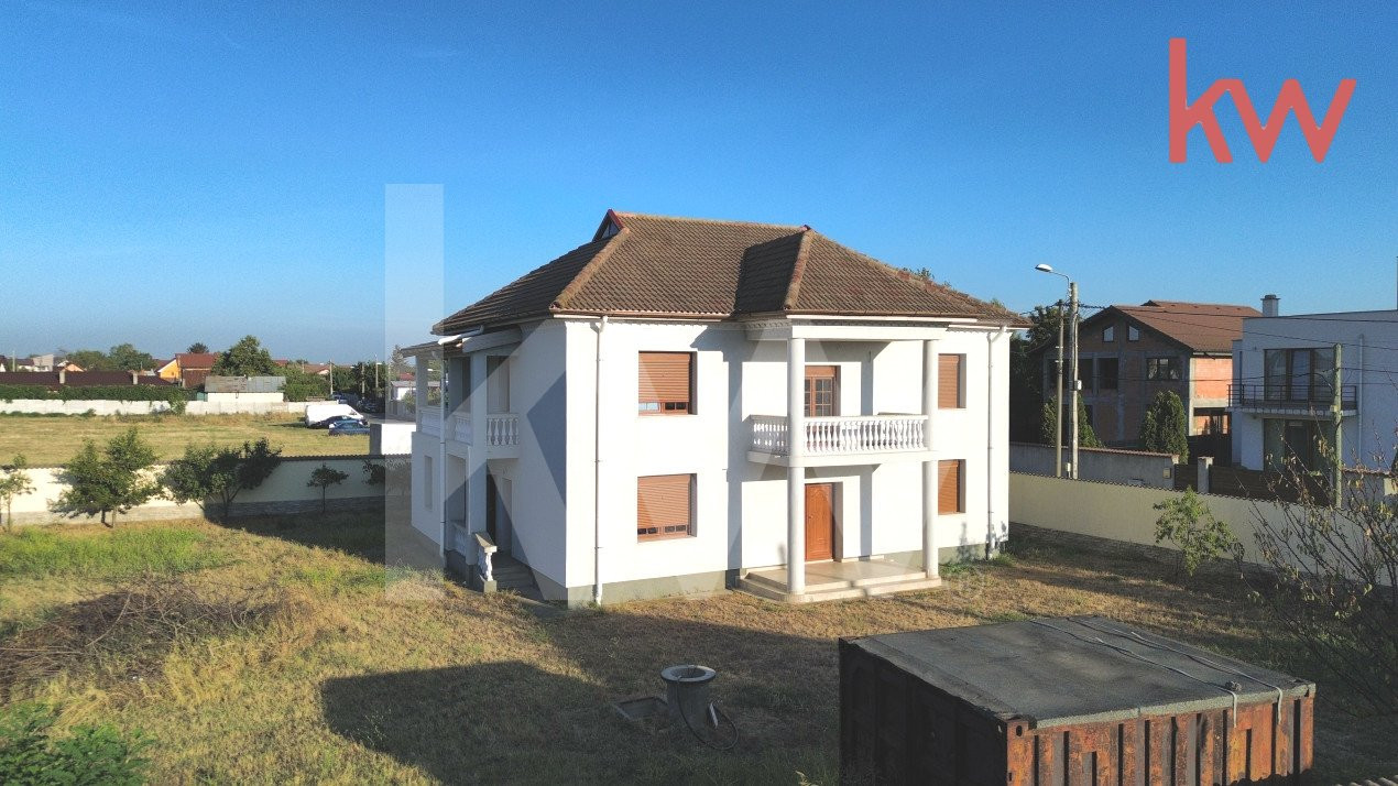 Casa parter si etaj, finisaje superioare, Bariera Valcii