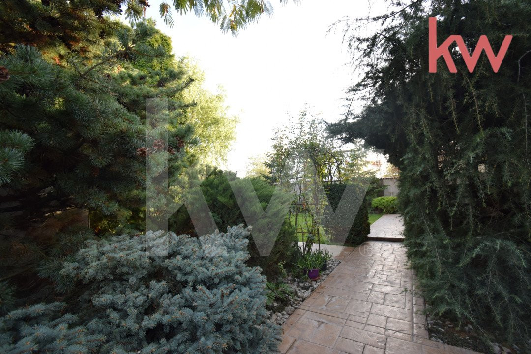Casa deosebita zona Ford - Carcea, teren 1200 mp cu o gradina superba