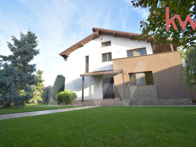 Casa deosebita zona Ford - Carcea, teren 1200 mp cu o gradina superba