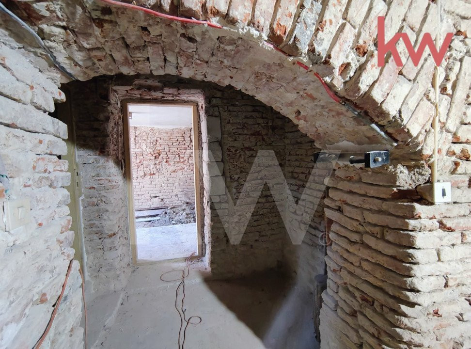 PROPRIETATE MONUMENT ISTORIC - RARITATE
