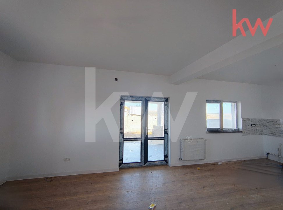 Casa NOUA - Isalnita, curte generoasa, zona linistita, in plina dezvoltare