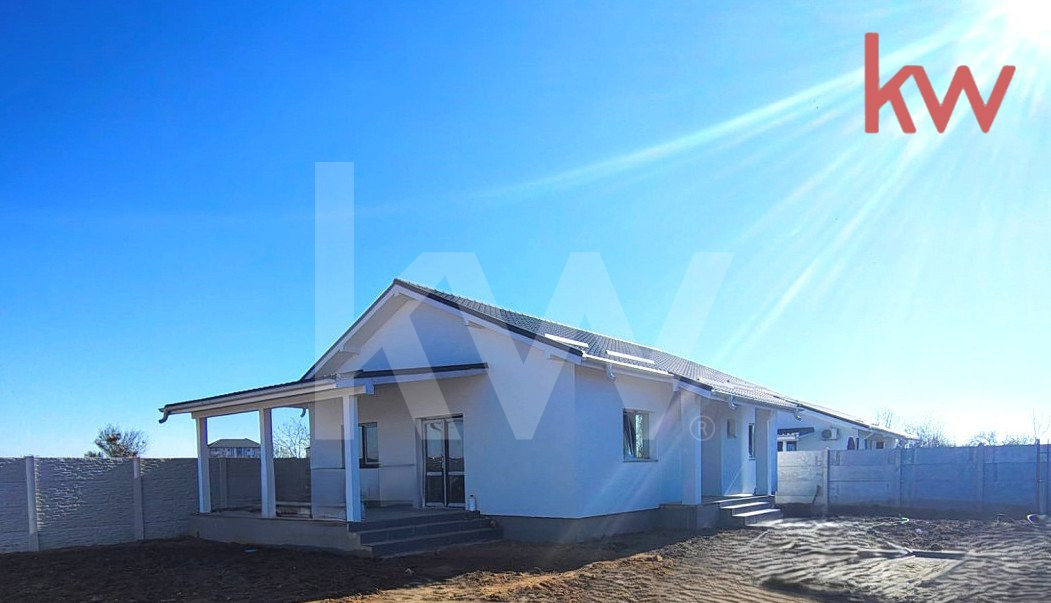 Casa NOUA - Isalnita, curte generoasa, zona linistita, in plina dezvoltare