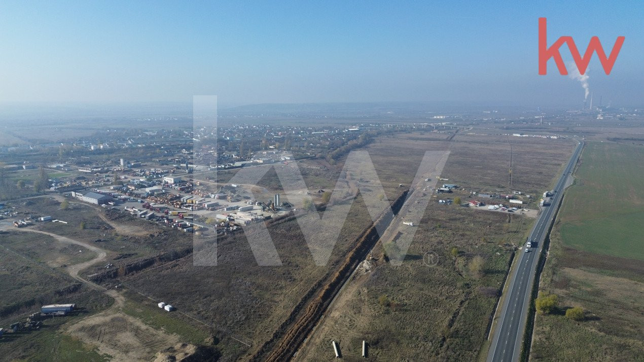 Teren Intravilan, Craiova, str Industriilor, utilitati in zona