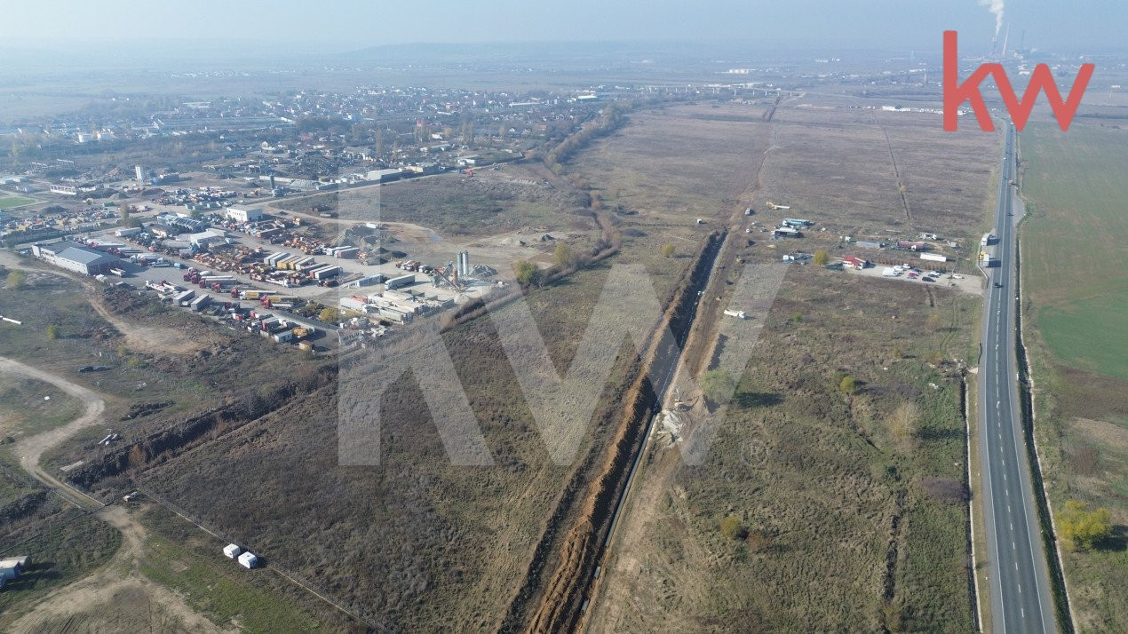 Teren Intravilan, Craiova, str Industriilor, utilitati in zona