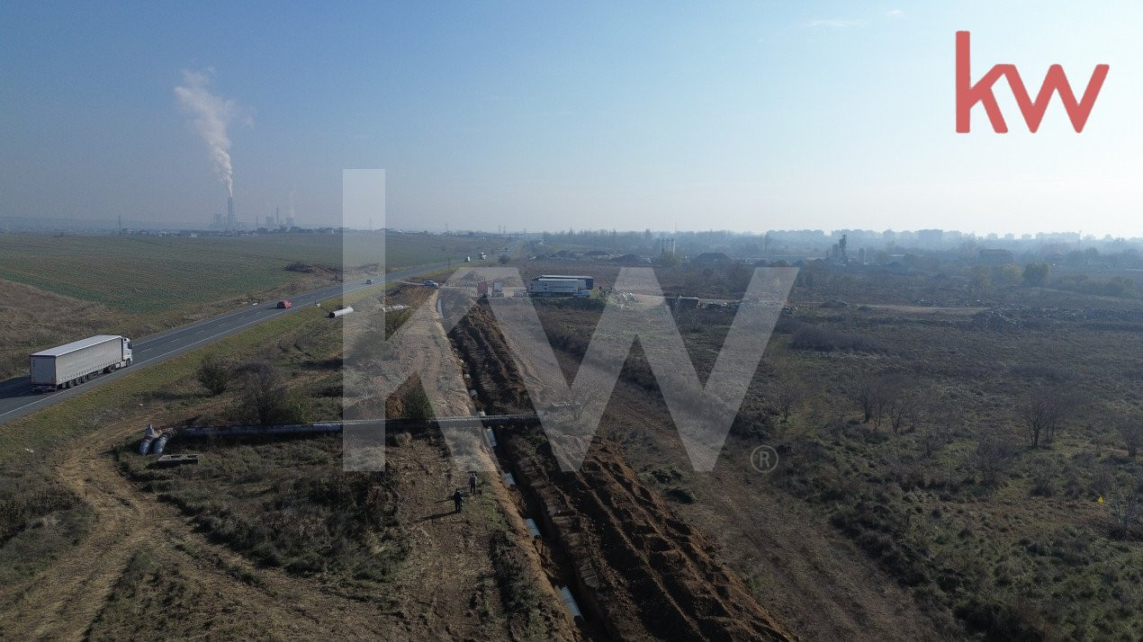 Teren Intravilan, Craiova, str Industriilor, utilitati in zona