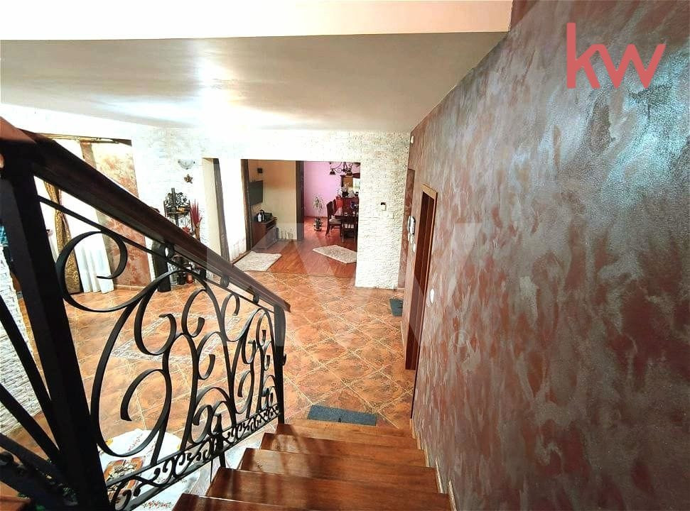 VILĂ DEOSEBITĂ CU PISCINĂ ȘI DOTĂRI PREMIUM
