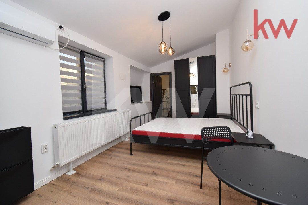 Studio Ultra Central Renovat Recent Lângă Universitate -Prima Închiriere