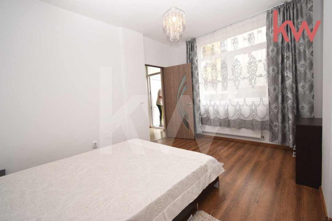 Apartament 3 camere, 2 locuri de parcare, gradina
