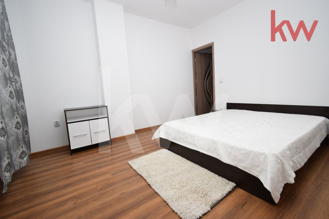 Apartament 3 camere, 2 locuri de parcare, gradina
