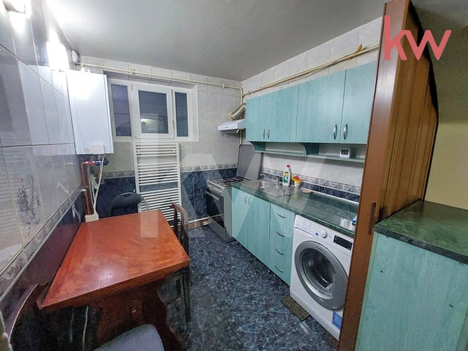 Apartament de Închiriat Rovine