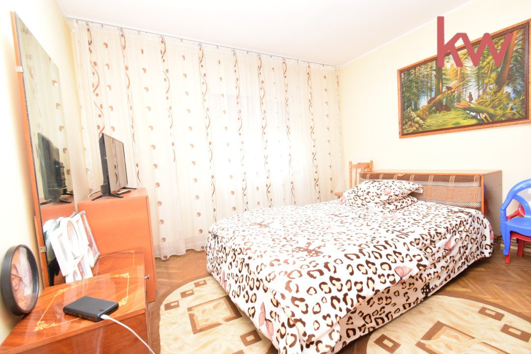 Apartament 3 camere decomandat, 1 Mai, centrala termica