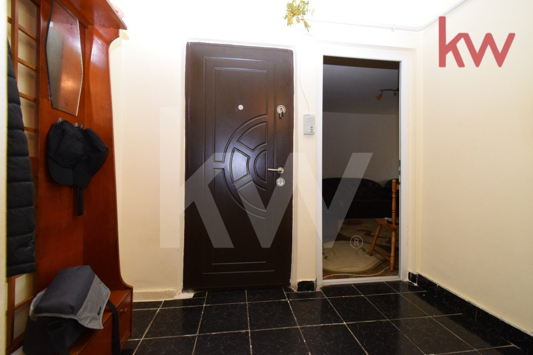 Apartament 3 camere decomandat, 1 Mai, centrala termica