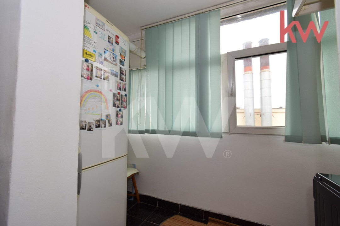 Apartament 3 camere decomandat, 1 Mai, centrala termica