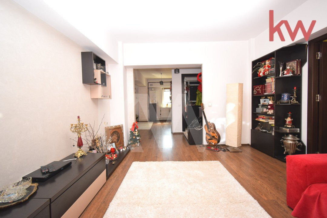 Apartament etajul 1,  Brazda lui Novac, 4 camere decomandat renovat si mobilat