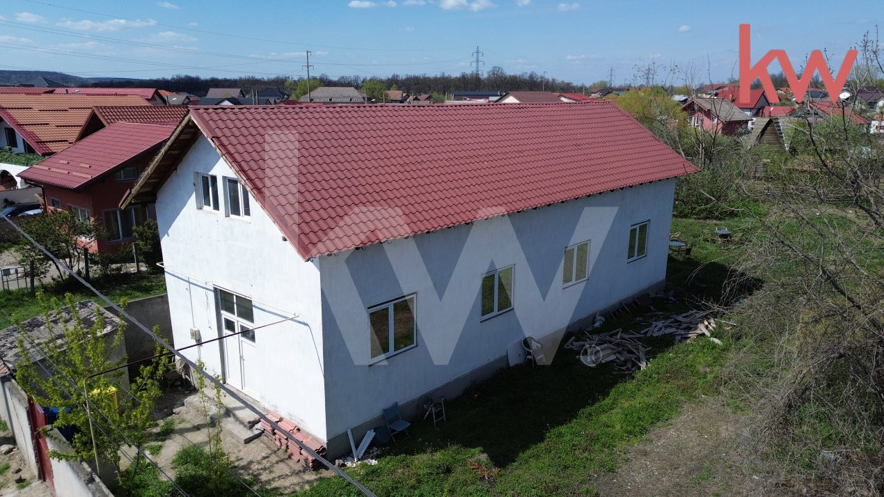 Casa parter si mansarda, teren 575 mp - str Gorjului Craiova, Ocazie de Paste!