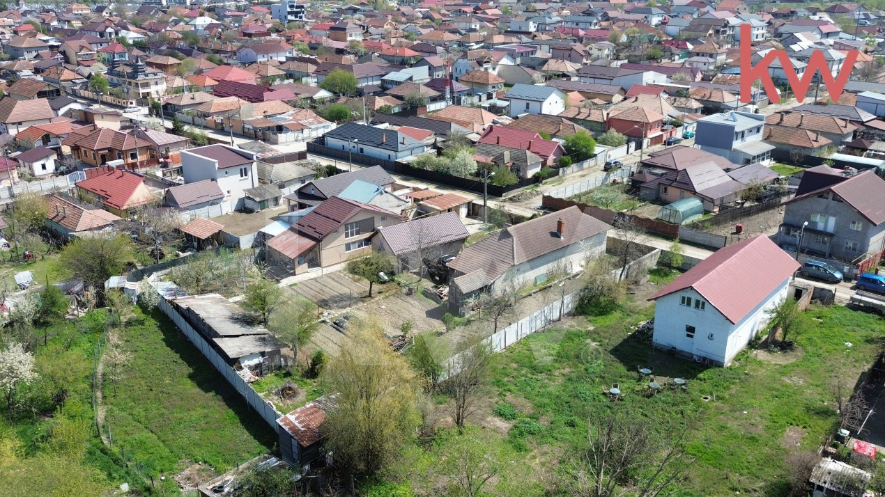 Teren intravilan Craiova, 130 euro/ mp toate utilitatile, intre case