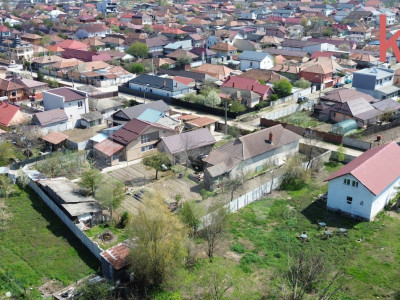 Teren intravilan Craiova, 130 euro/ mp toate utilitatile, intre case