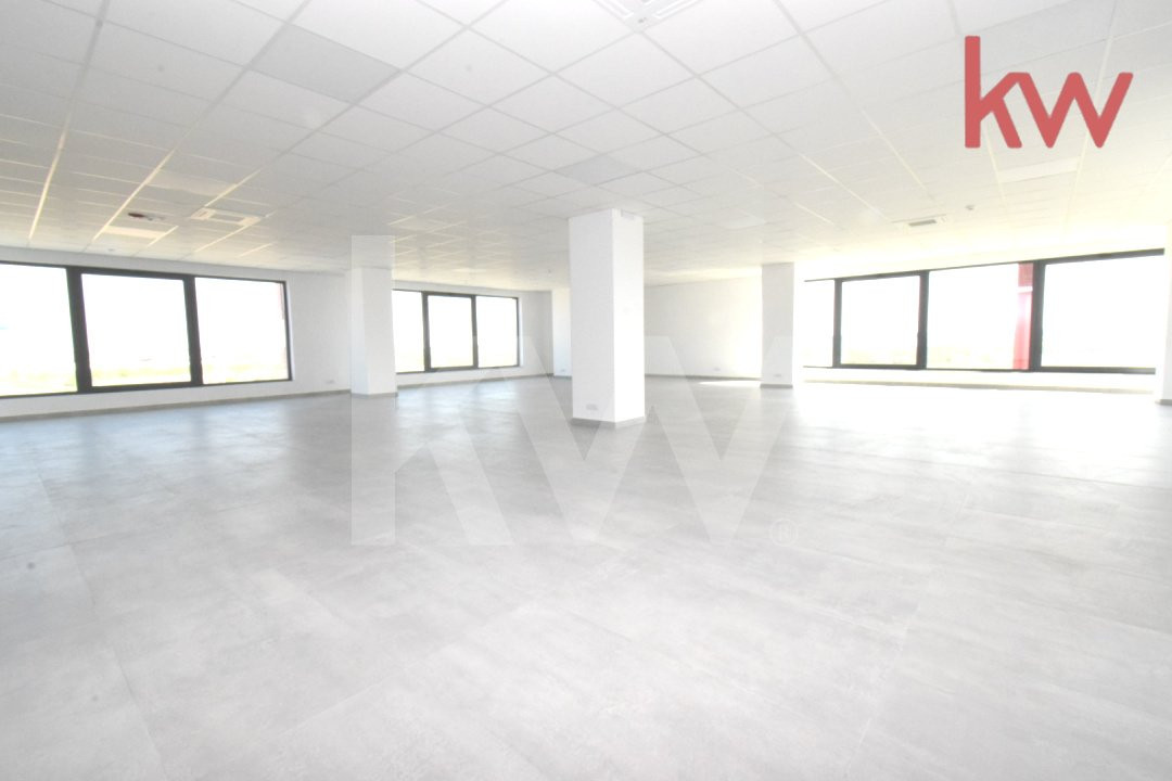 Hale moderne si spatii de birouri de inchiriat, zona aeroportului Craiova