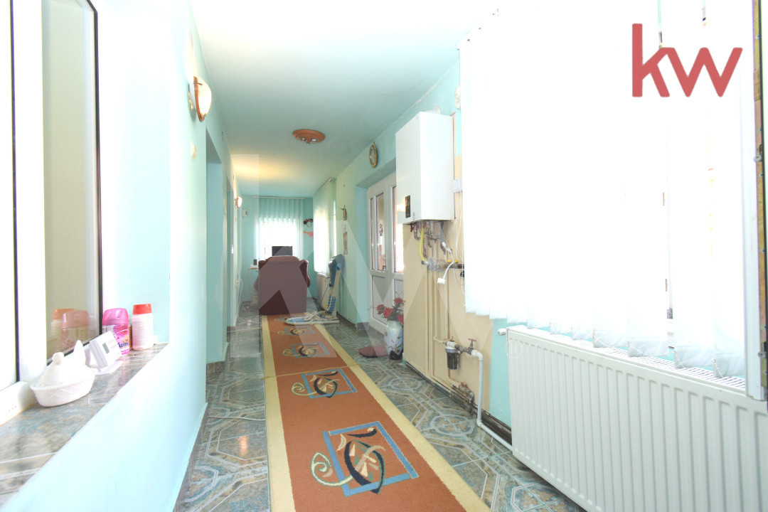 Casa Carcea si anexa,  teren 1077 mp toate utilitatile