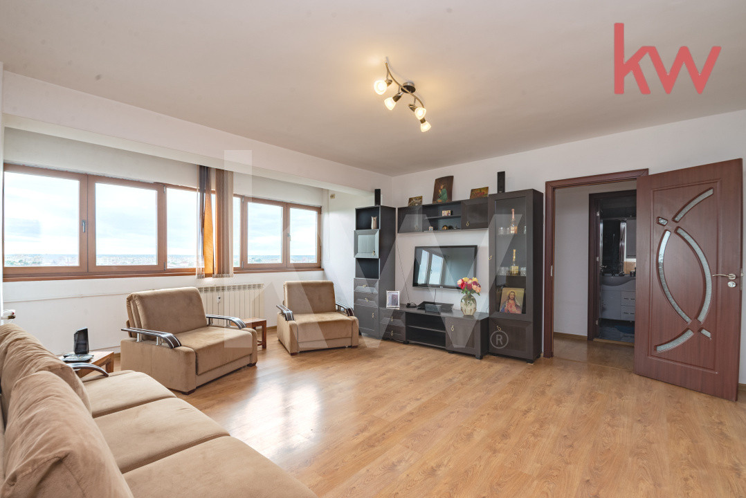 Apartament 3 camere complet mobilat, priveliste panoramica, Bd. Decebal 