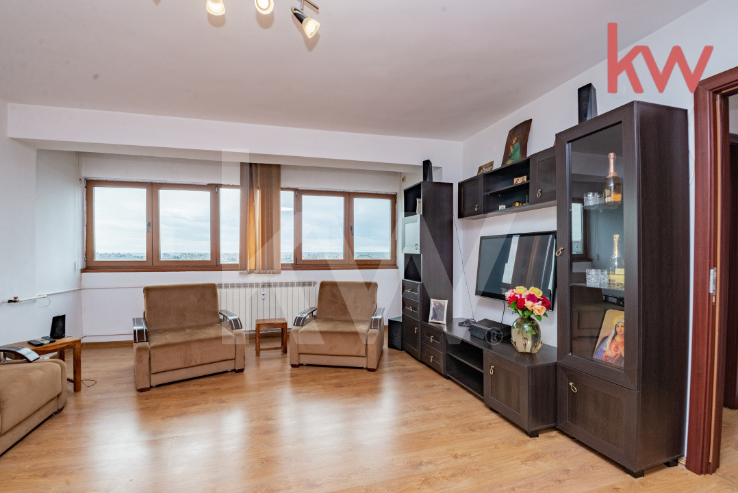 Apartament 3 camere complet mobilat, priveliste panoramica, Bd. Decebal 