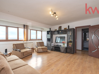 Apartament 3 camere complet mobilat, priveliste panoramica, Bd. Decebal 