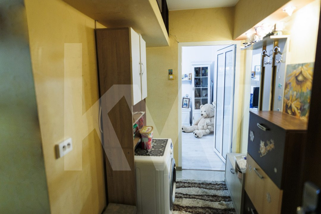 Apartament 2 camere etaj 4 Craiovita