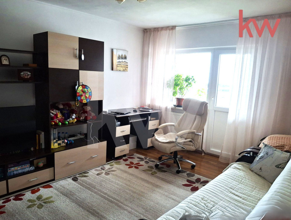 Apartament 2 camere, Ciuperca, 1 Mai, vanzare