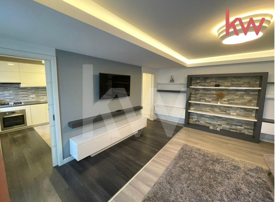 Apartament 3 camere, 1 mai, etaj 1, 78mp.