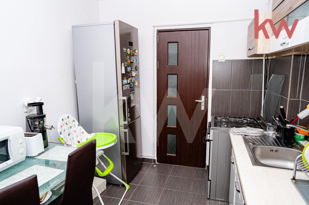 Apartament 2 camere, central, complet mobilat 