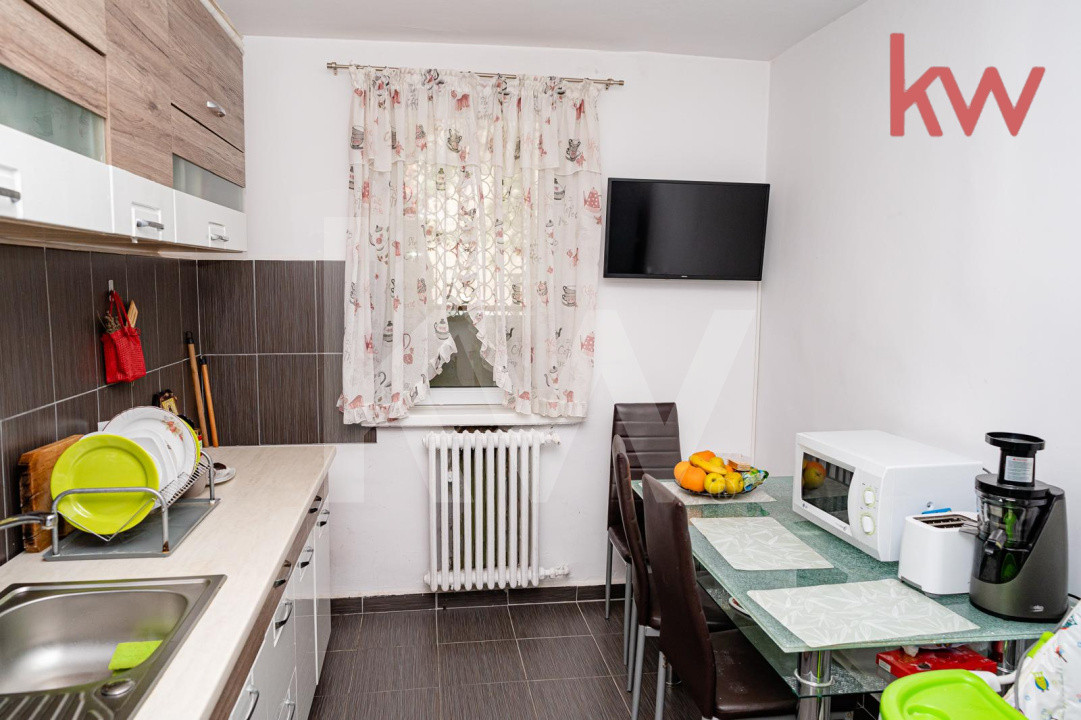 Apartament 2 camere, central, complet mobilat 
